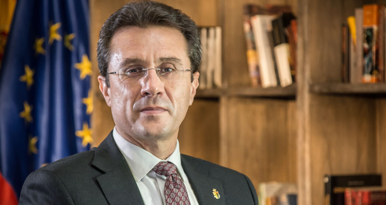 El Dr. Jorge Fernández Parra, presidente del COMGranada, elegido presidente del Consejo Andaluz de Colegios Médicos